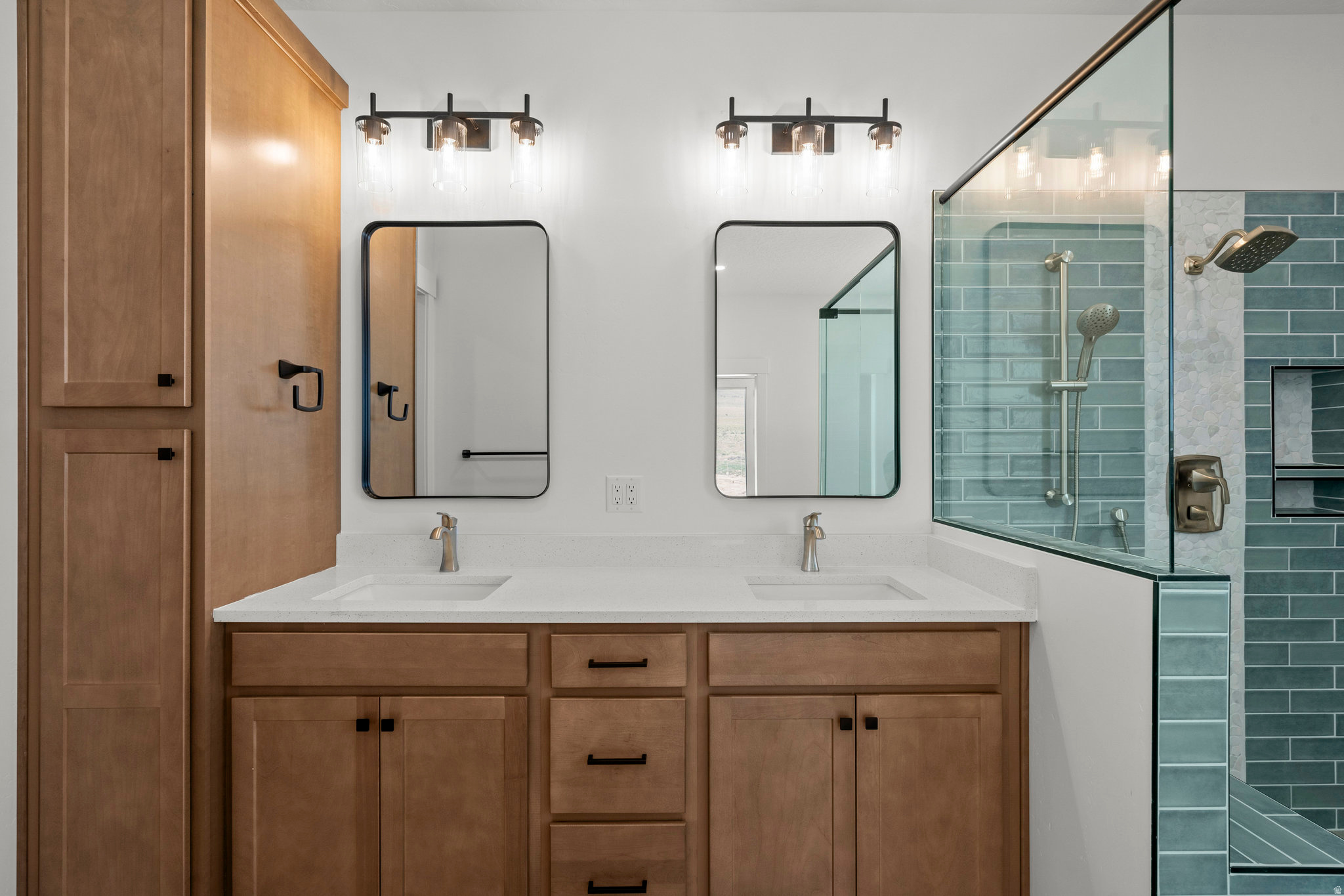 BLACKHAWK - Residential