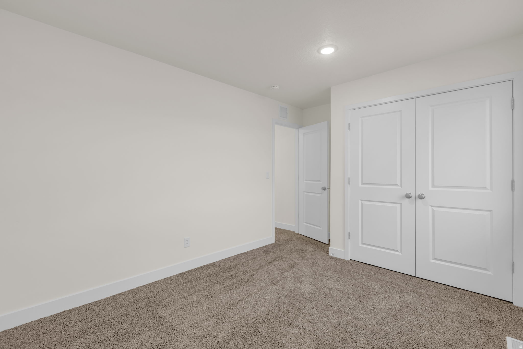 SILVER CREEK VILLAGE - Residential