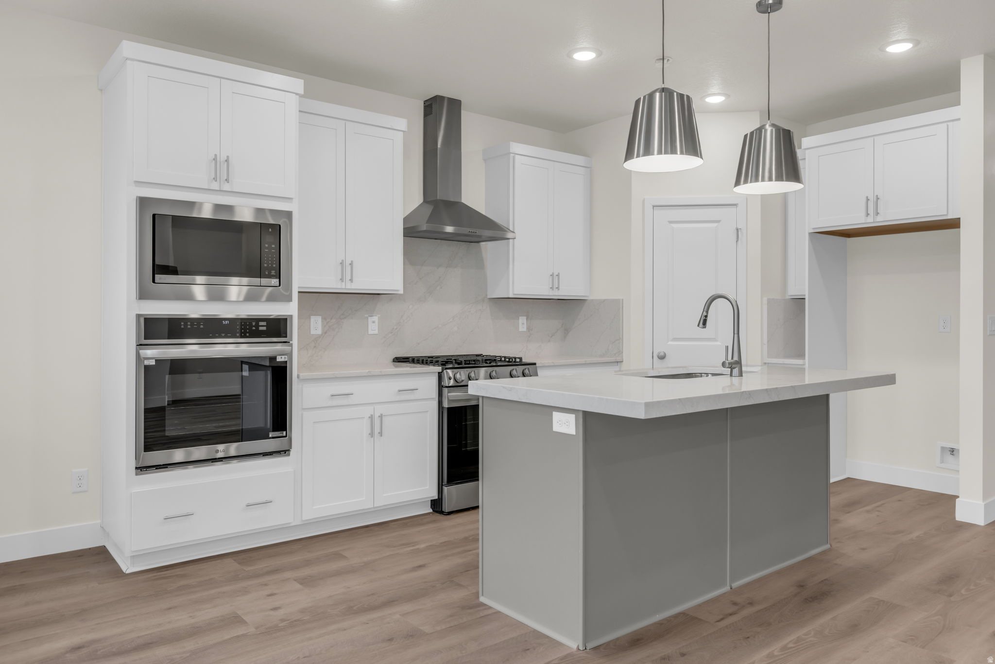 SILVER CREEK VILLAGE - Residential