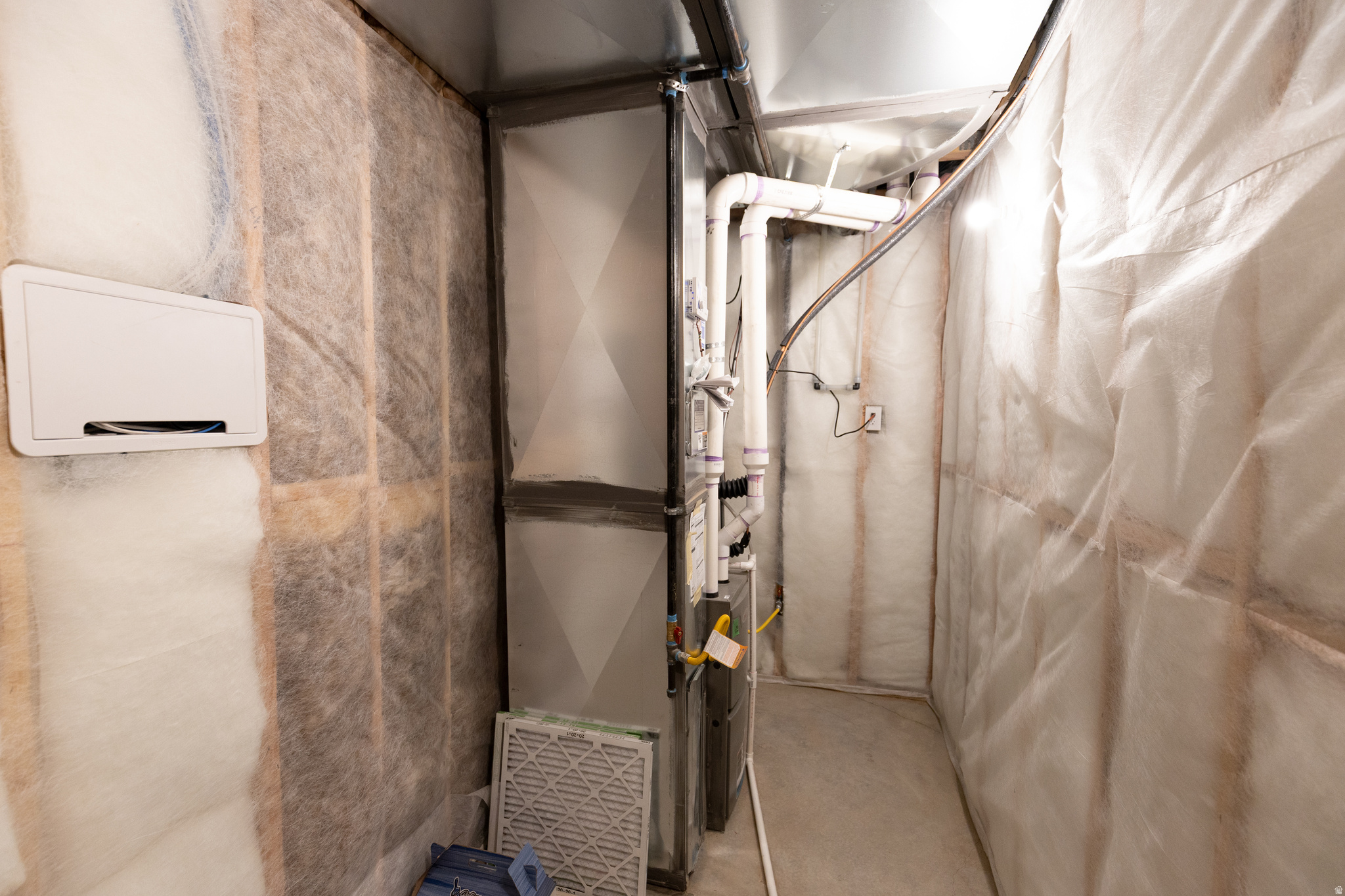 BEACON POINTE - Residential