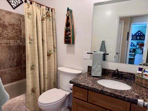 Tiny photo for 569 E PARK DR, Elk Ridge, UT 84651 (MLS # 2135843)