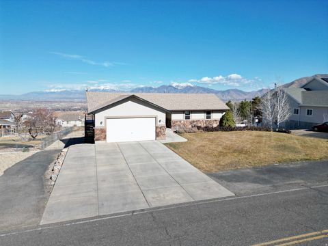 Tiny photo for 569 E PARK DR, Elk Ridge, UT 84651 (MLS # 2135843)