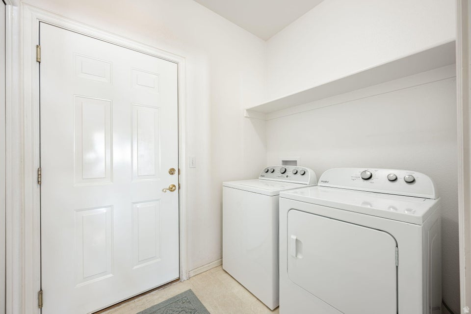 RIVER COVE TH 1 - Residential