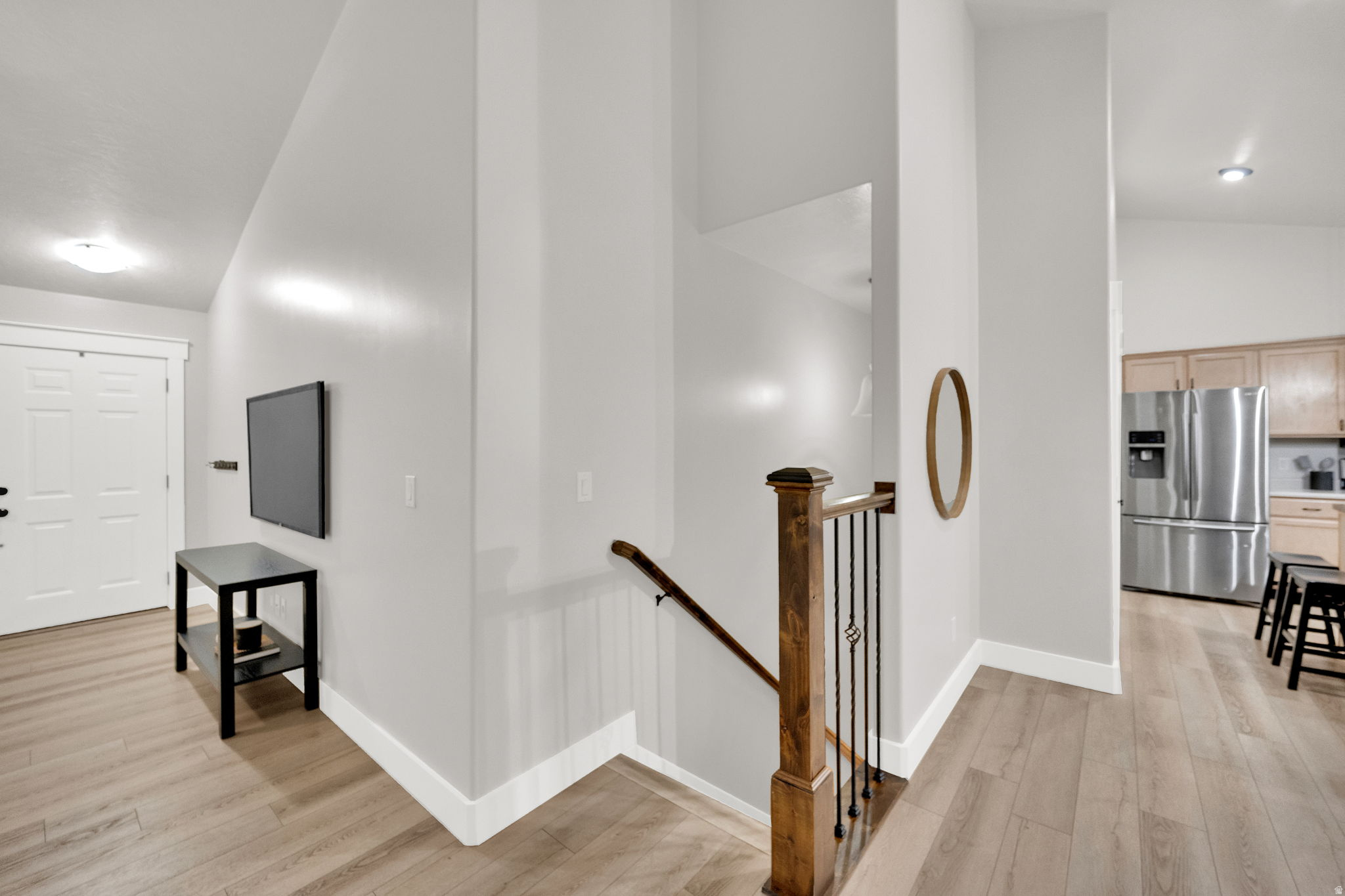 APPLE HOLLOW - Residential