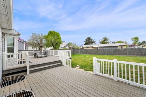 Tiny photo for 4750 S DUTCH APPLE CV W, Taylorsville, UT 84129 (MLS # 2147575)