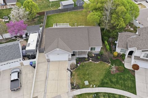 Tiny photo for 4750 S DUTCH APPLE CV W, Taylorsville, UT 84129 (MLS # 2147575)