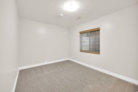 Tiny photo for 4750 S DUTCH APPLE CV W, Taylorsville, UT 84129 (MLS # 2147575)