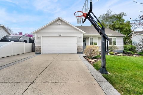 Tiny photo for 4750 S DUTCH APPLE CV W, Taylorsville, UT 84129 (MLS # 2147575)