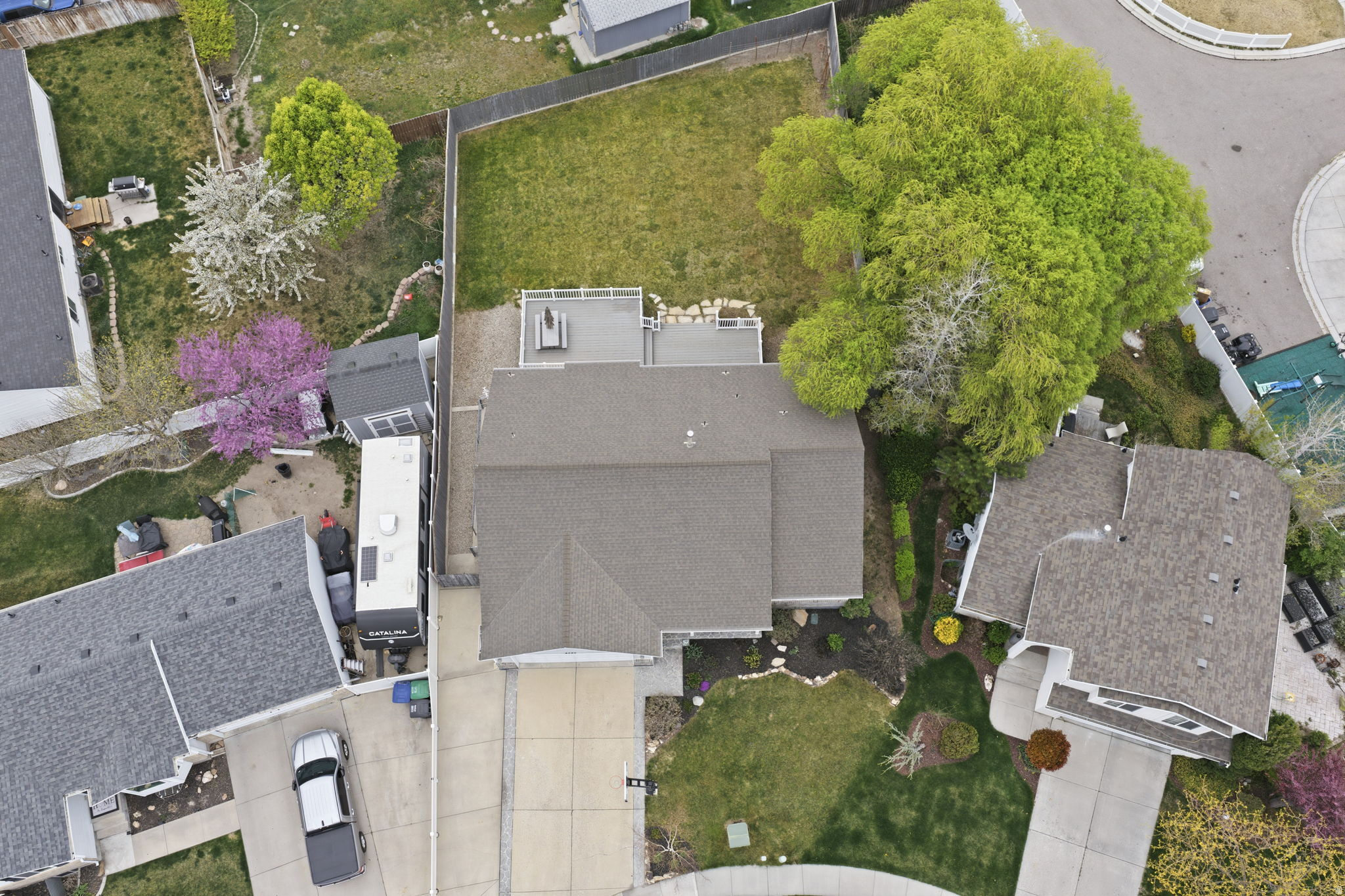 APPLE HOLLOW - Residential