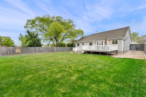 Tiny photo for 4750 S DUTCH APPLE CV W, Taylorsville, UT 84129 (MLS # 2147575)