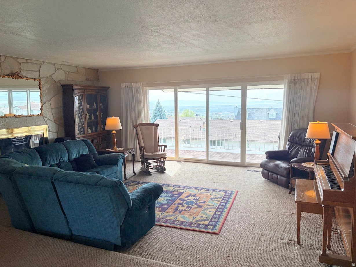 OAKRIDGE MANOR PLOT J - Residential