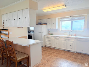 OAKRIDGE MANOR PLOT J - Residential