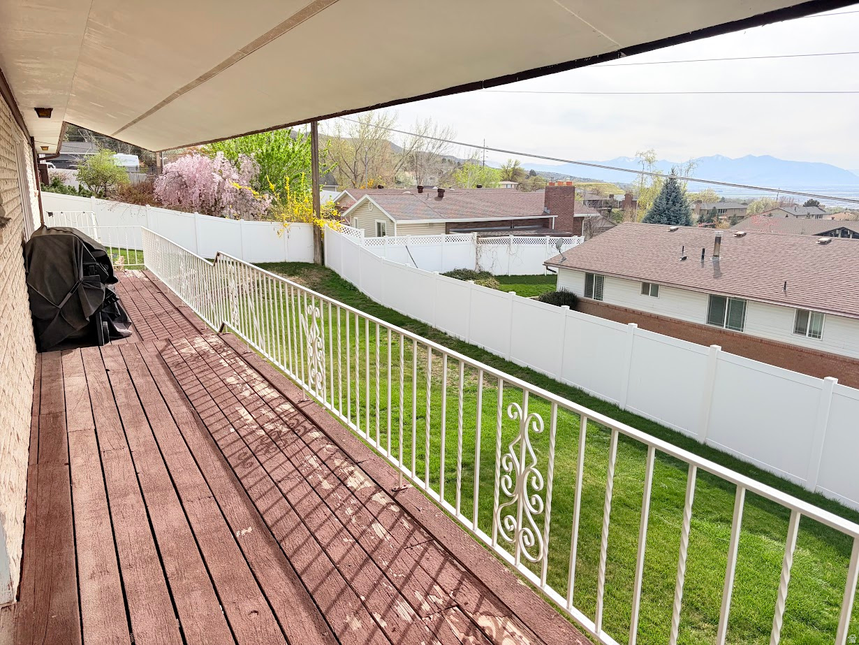 OAKRIDGE MANOR PLOT J - Residential