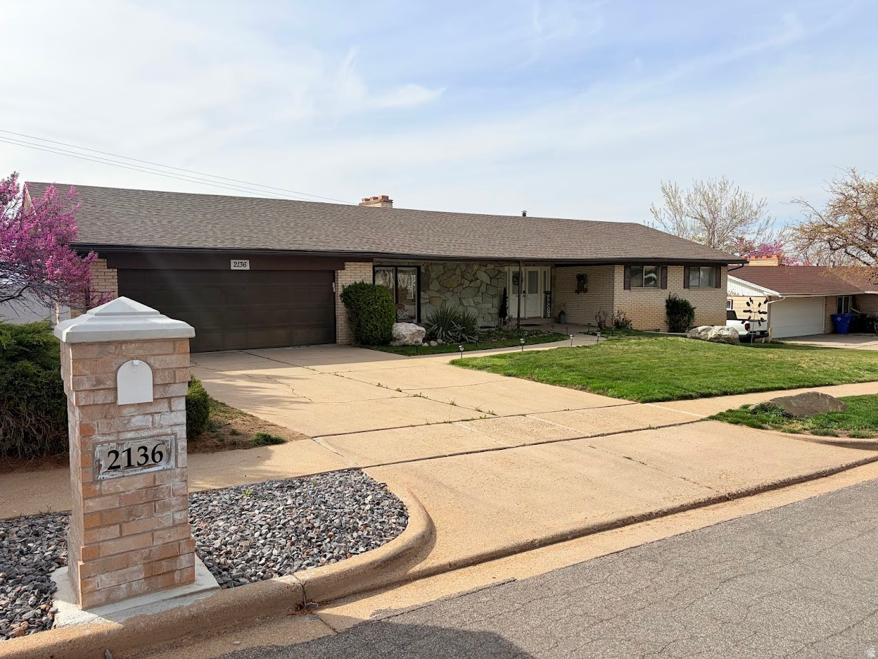 OAKRIDGE MANOR PLOT J - Residential