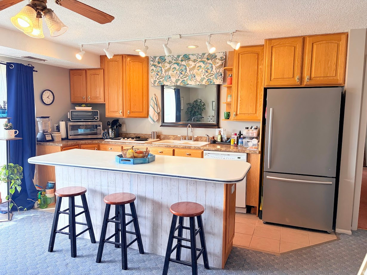 OAKRIDGE MANOR PLOT J - Residential