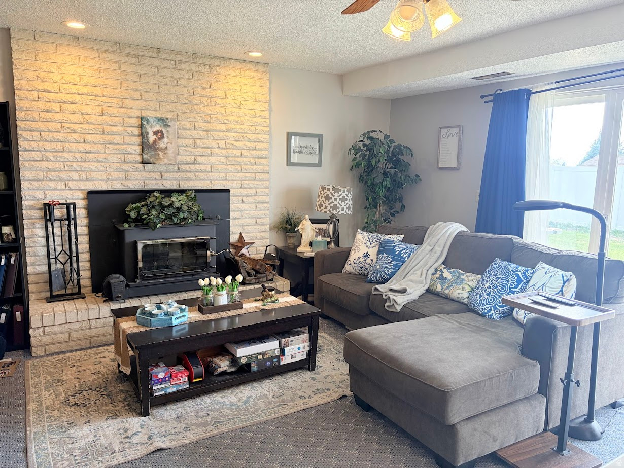 OAKRIDGE MANOR PLOT J - Residential