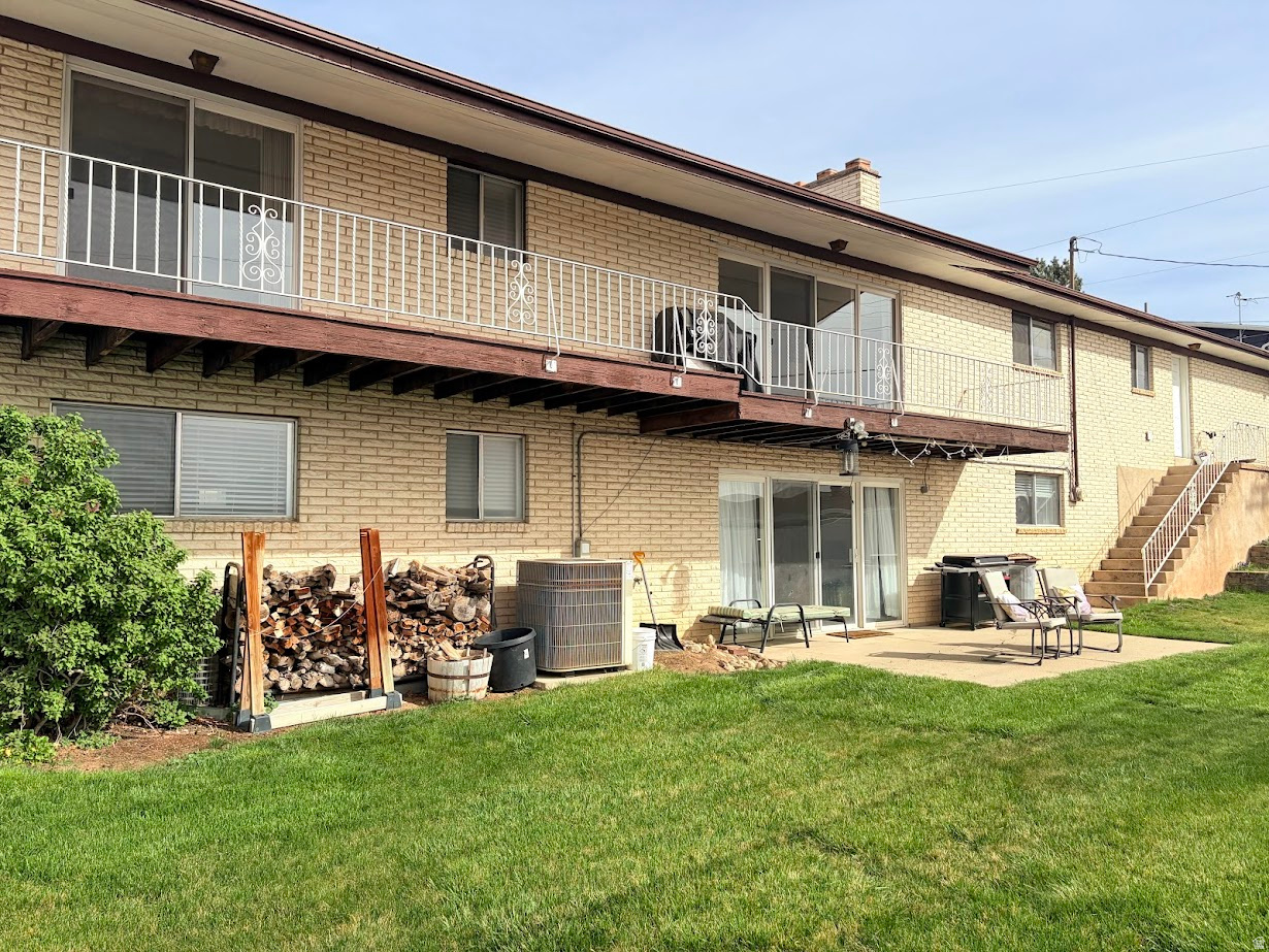 OAKRIDGE MANOR PLOT J - Residential