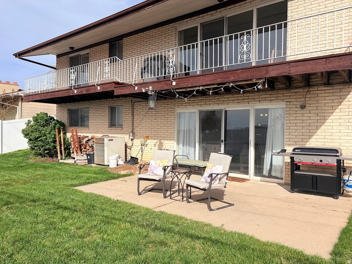 OAKRIDGE MANOR PLOT J - Residential