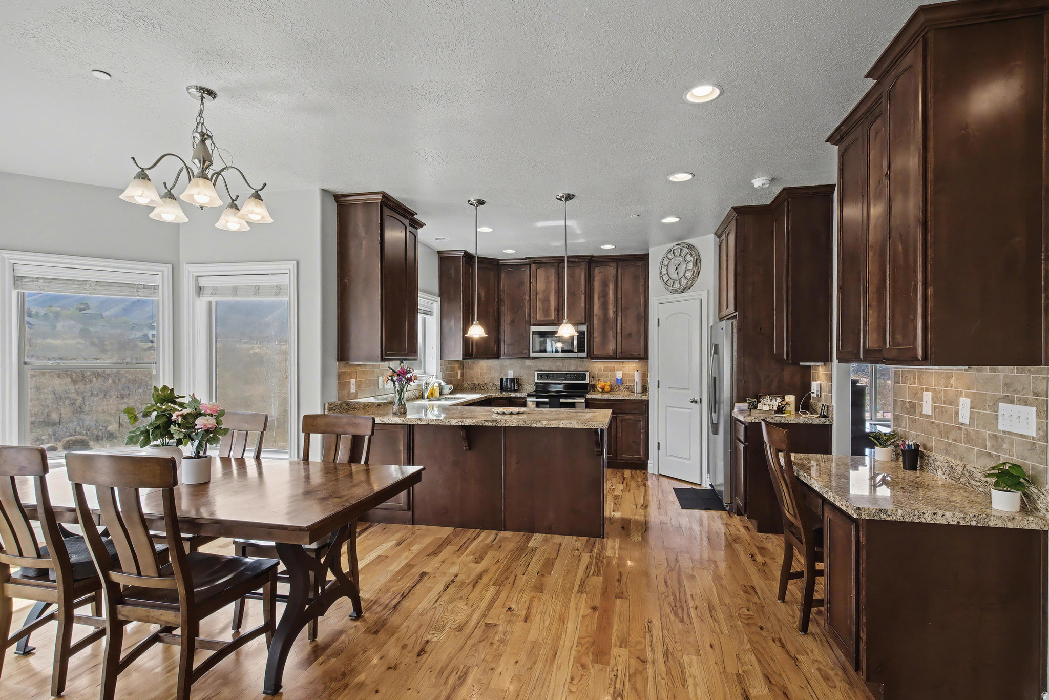 OAK HILL ESTATES - Residential