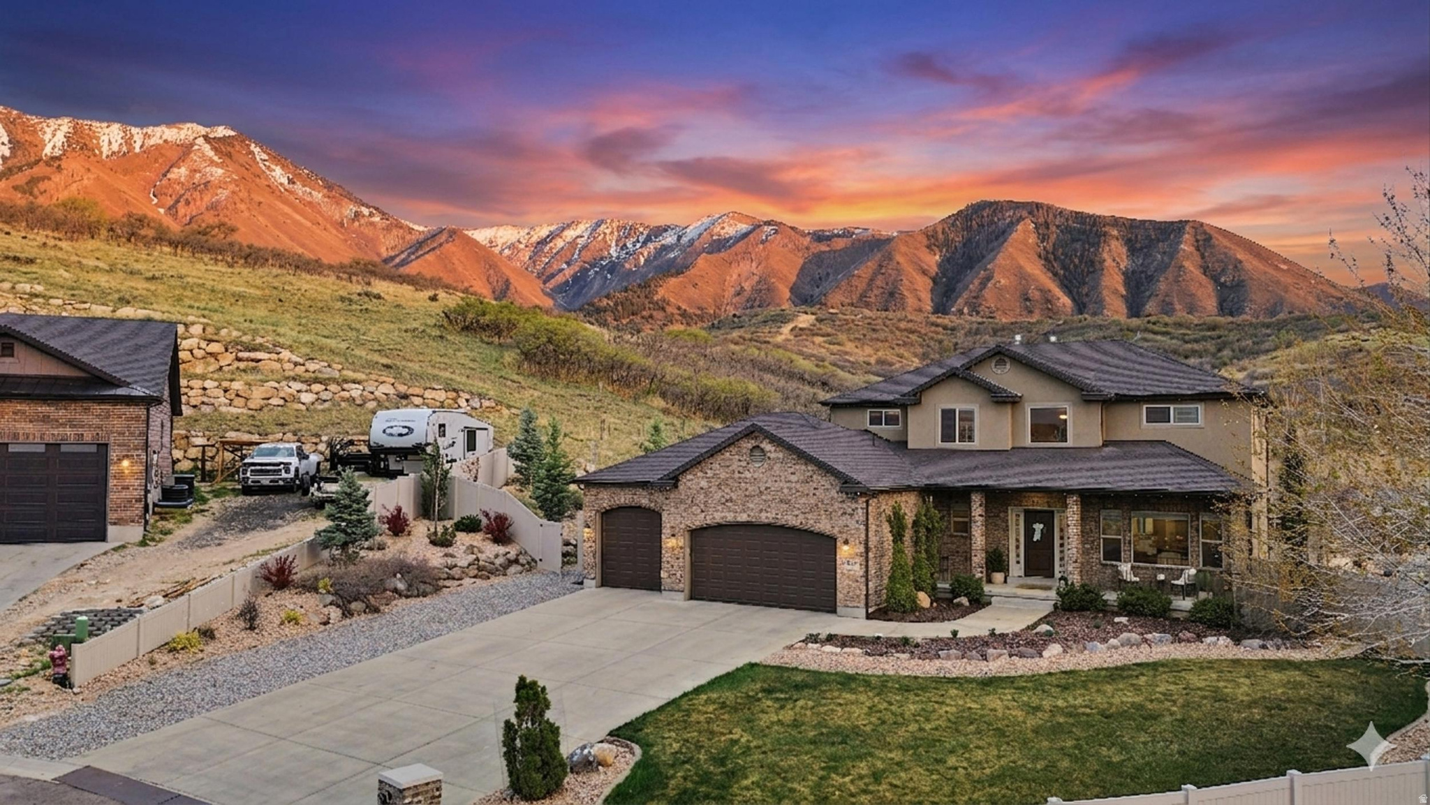 OAK HILL ESTATES - Residential