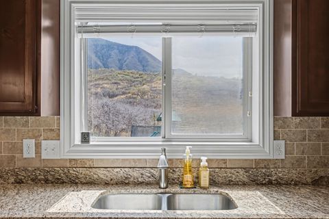 Tiny photo for 200 S MAHOGANY WAY, Elk Ridge, UT 84651 (MLS # 2147837)