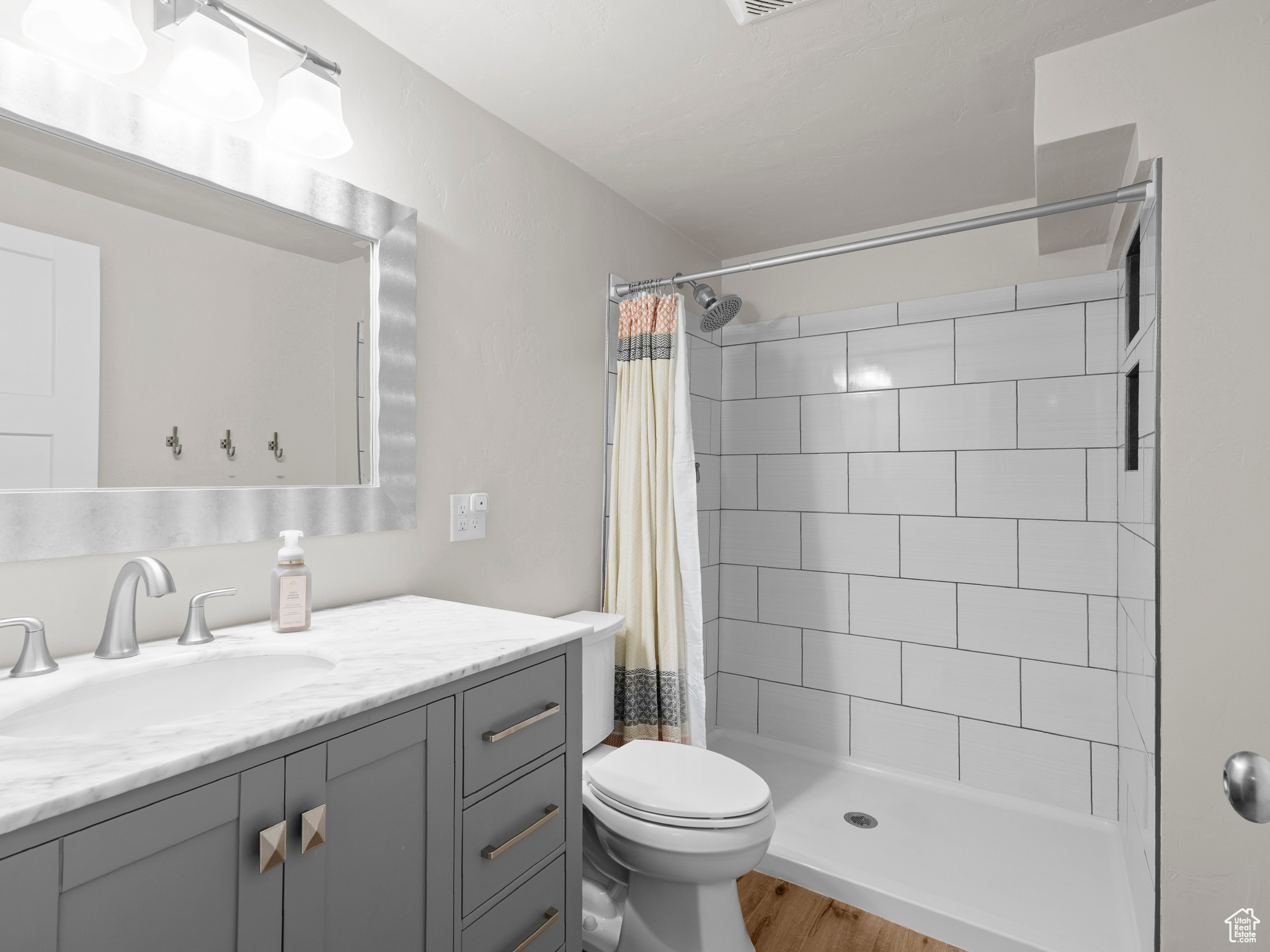 458 W 3200, Bountiful, Utah image 19