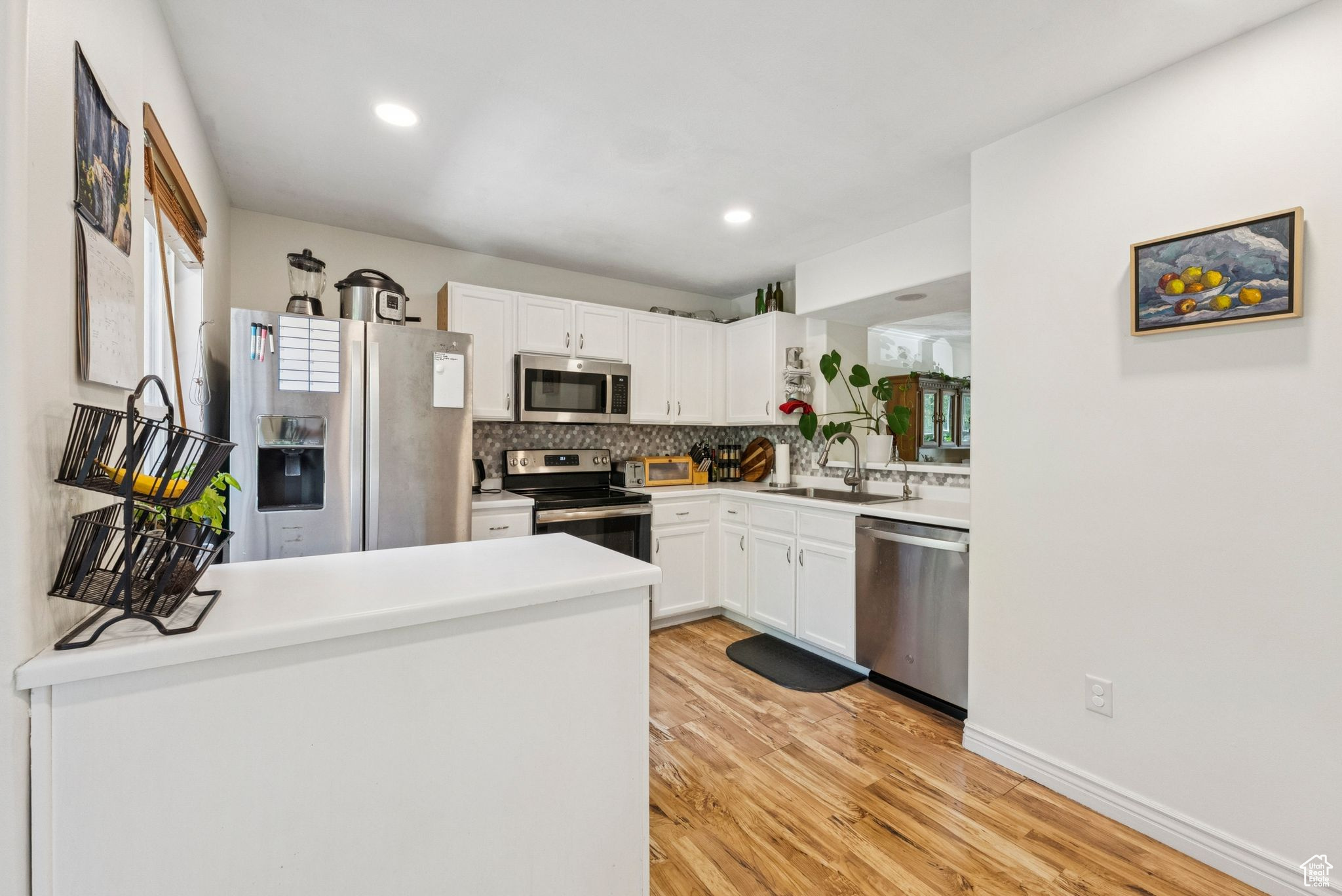 CASTLE HILL - Residential
