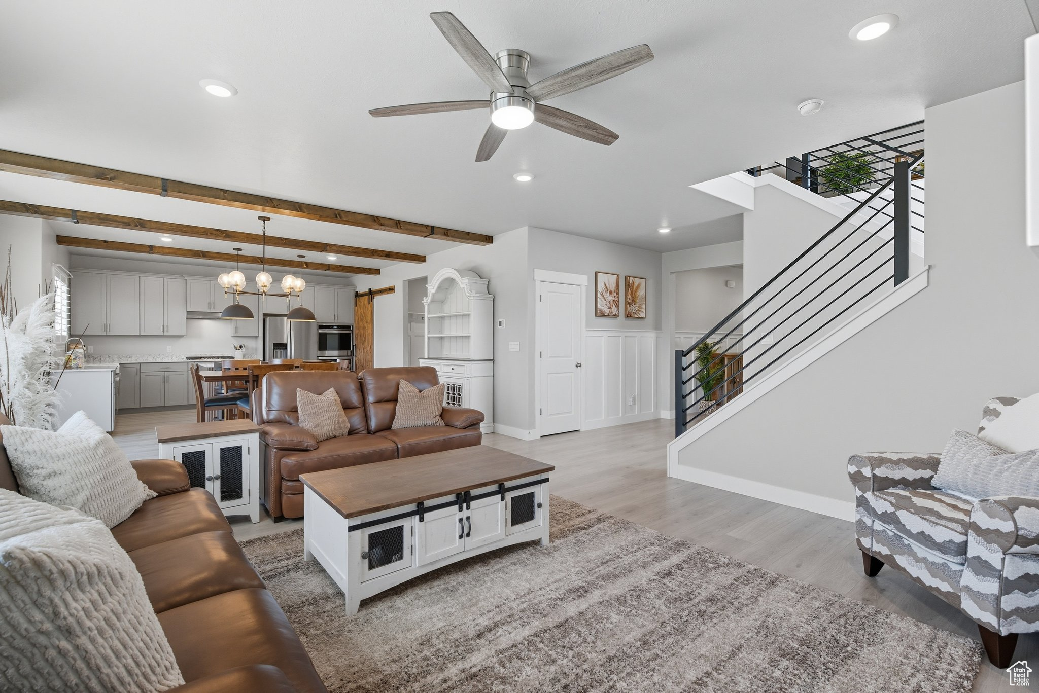 MAPLETON GROVE - Residential