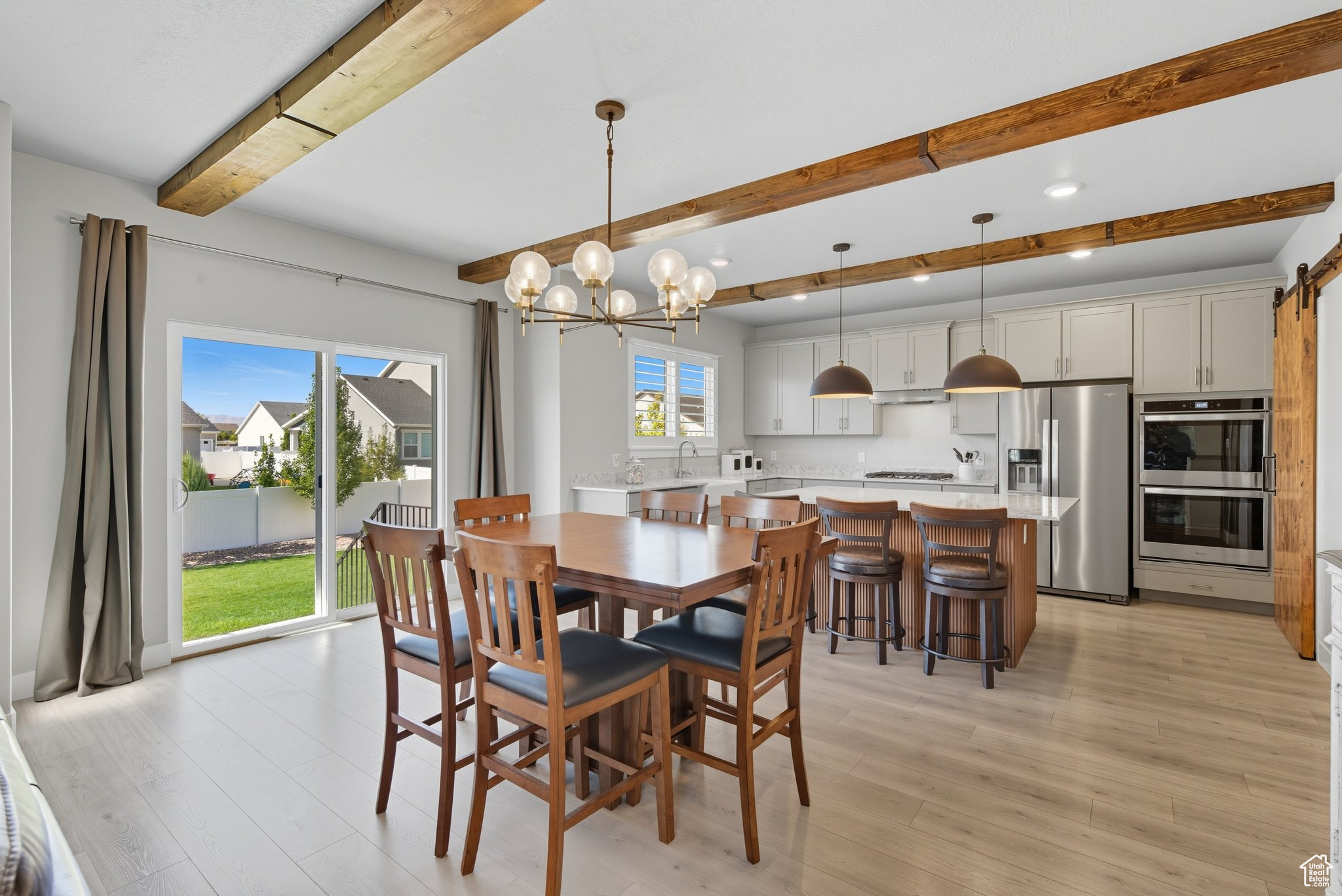 MAPLETON GROVE - Residential