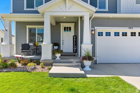 Tiny photo for 572 S CHAMBERLAIN ST, Mapleton, UT 84664 (MLS # 2112816)