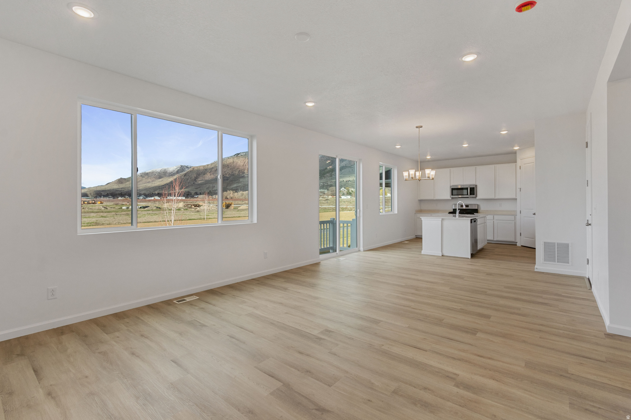 DEER RUN - Residential