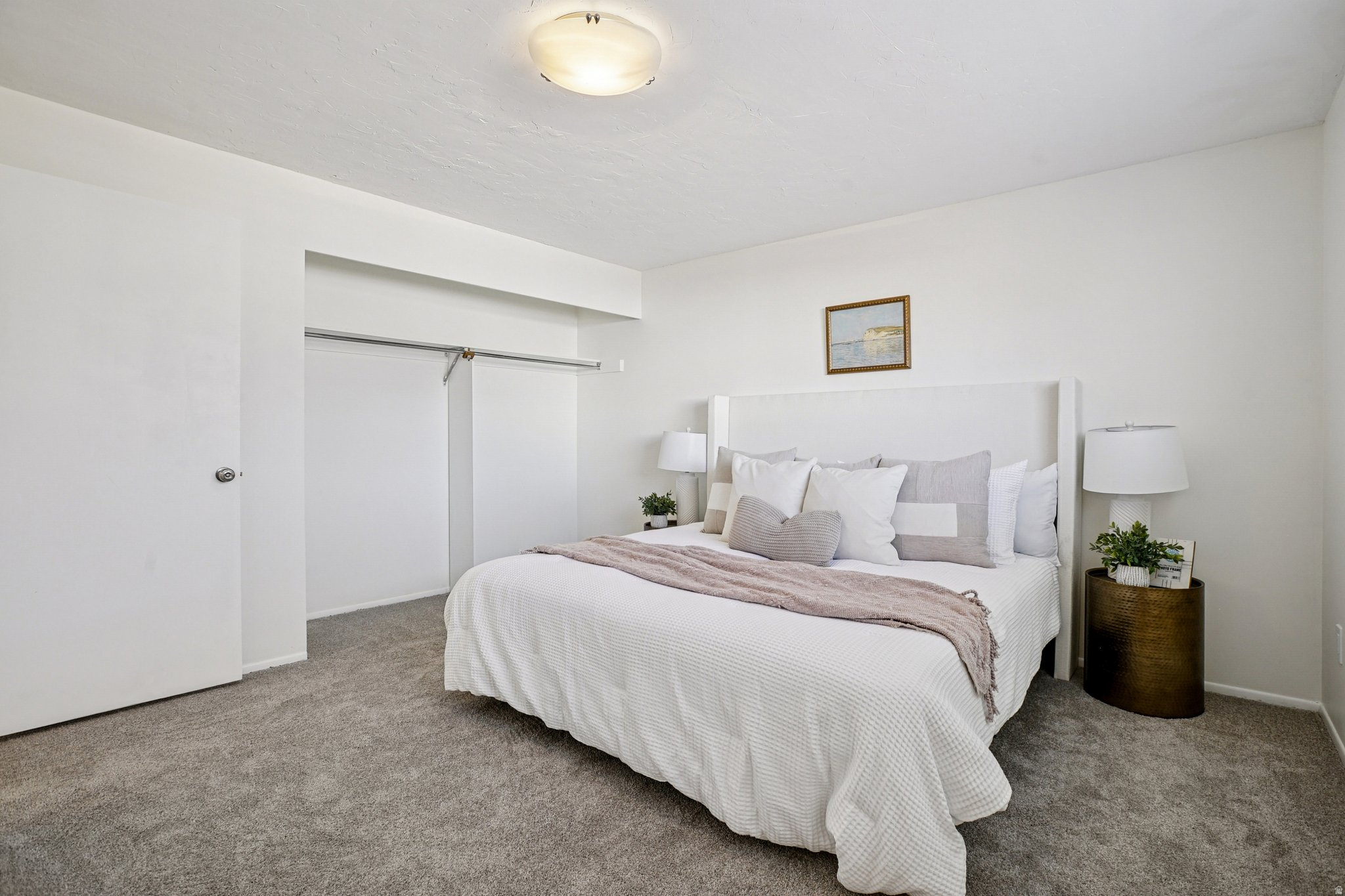 RIVIERA HEIGHTS - Residential