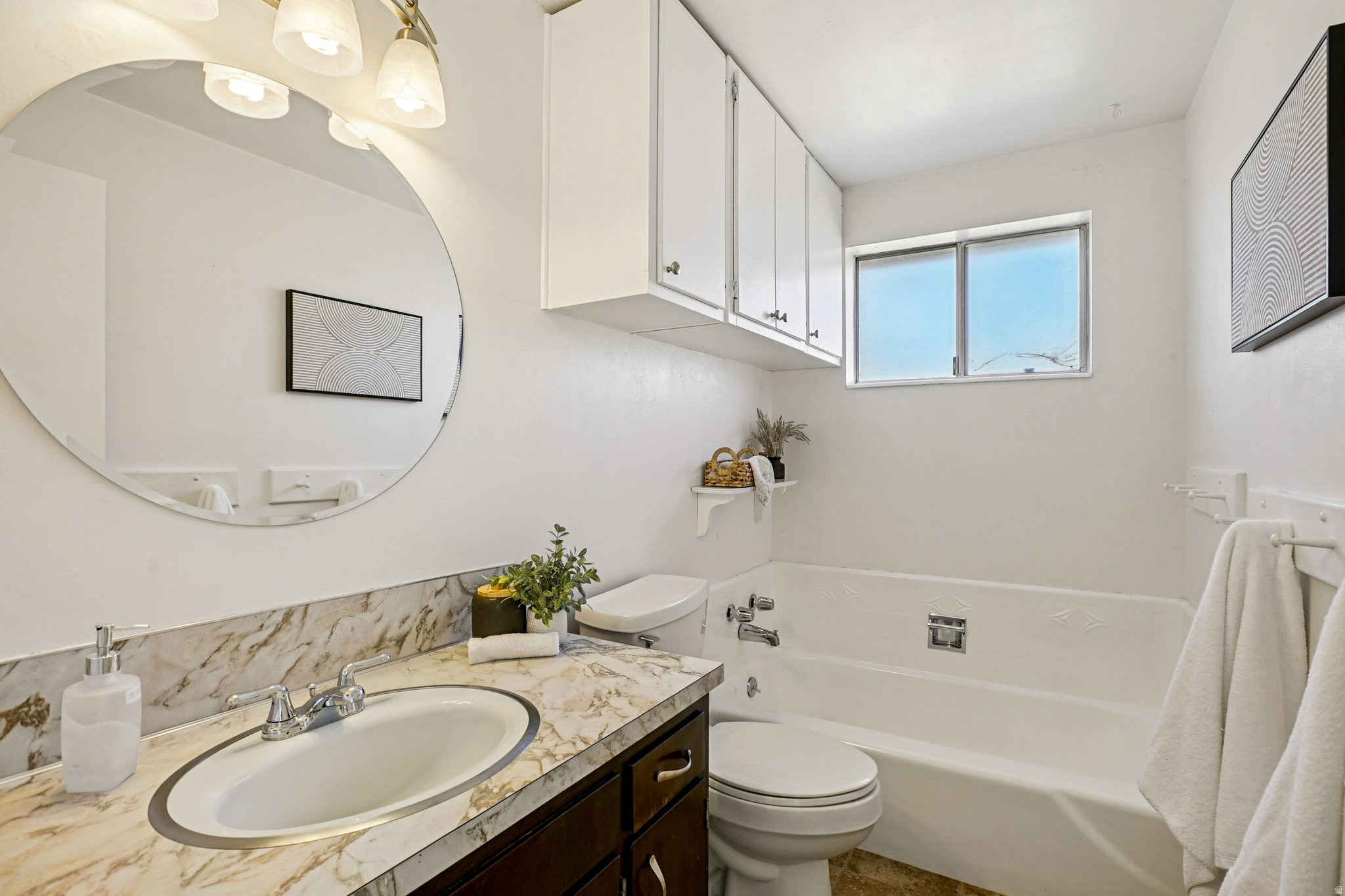 RIVIERA HEIGHTS - Residential