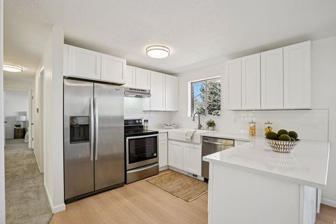 Tiny photo for 7404 S SUNHILL CIR E, Cottonwood Heights, UT 84121 (MLS # 2144986)