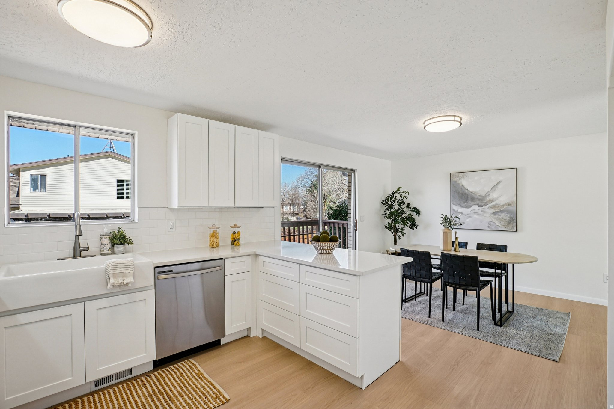 RIVIERA HEIGHTS - Residential