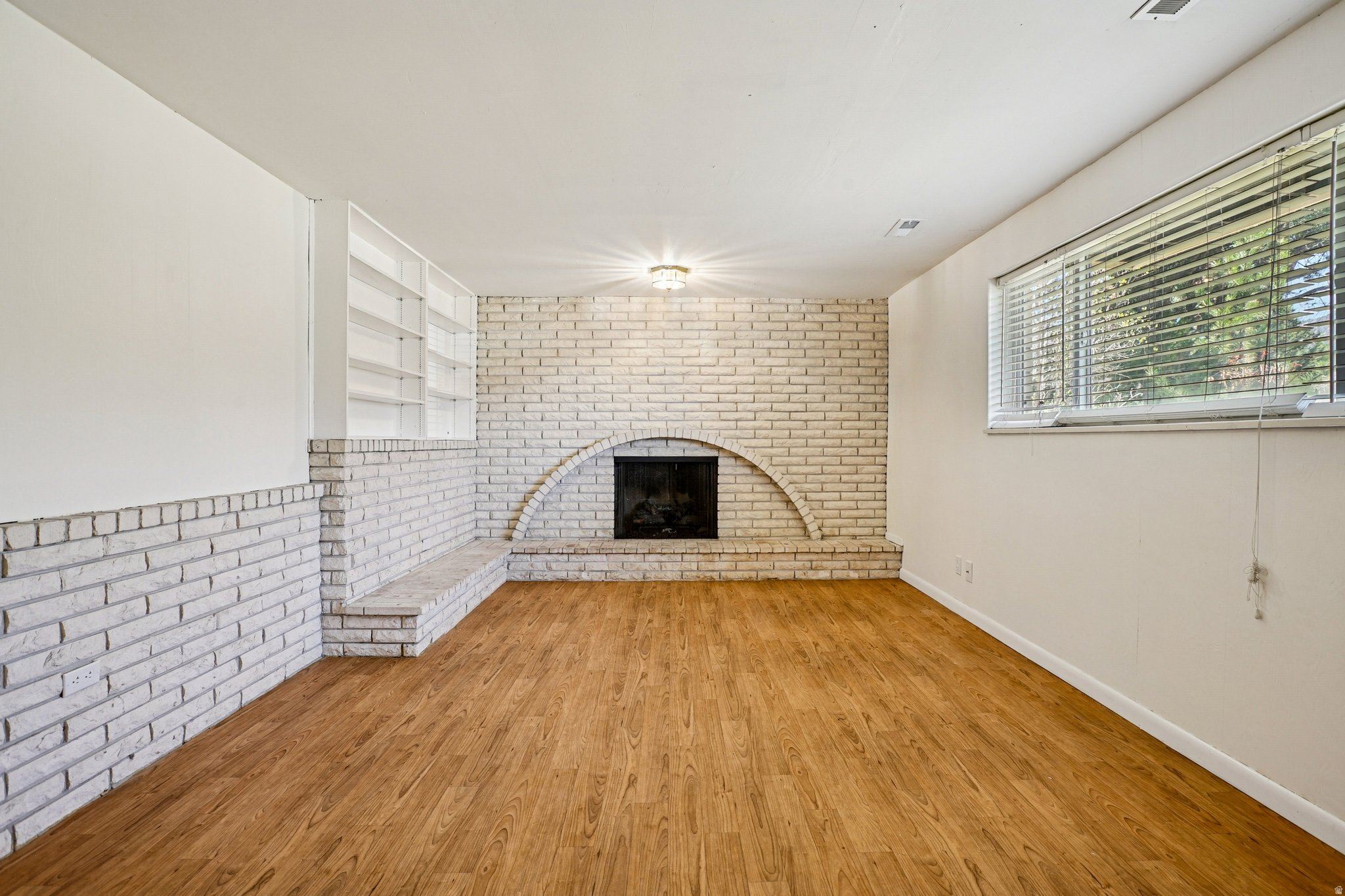 RIVIERA HEIGHTS - Residential