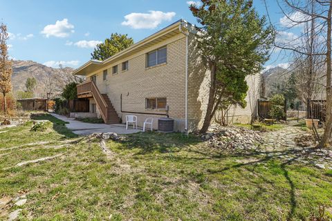 Tiny photo for 7404 S SUNHILL CIR E, Cottonwood Heights, UT 84121 (MLS # 2144986)