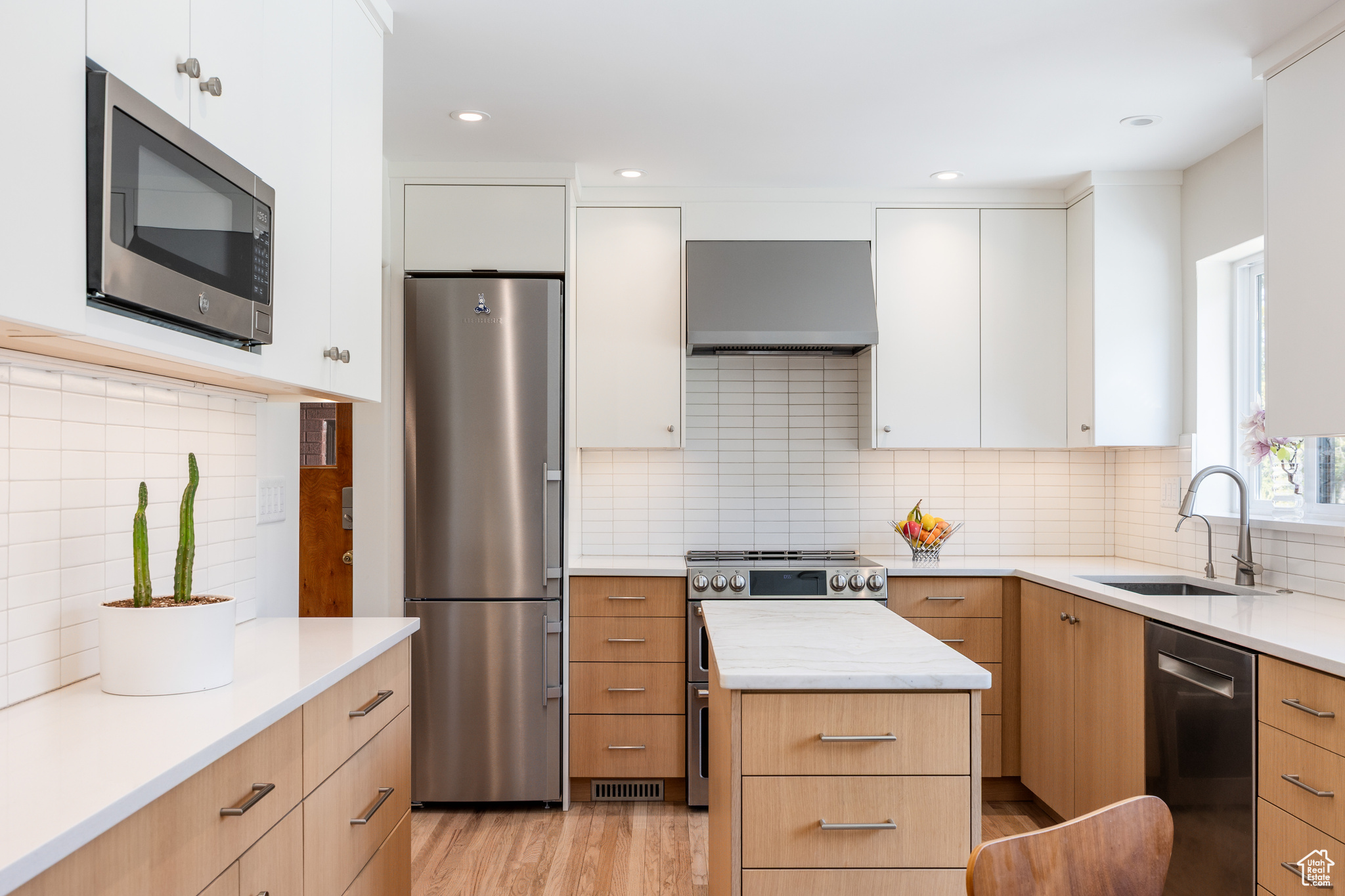 3037 Circle Way, Ogden, Utah image 3