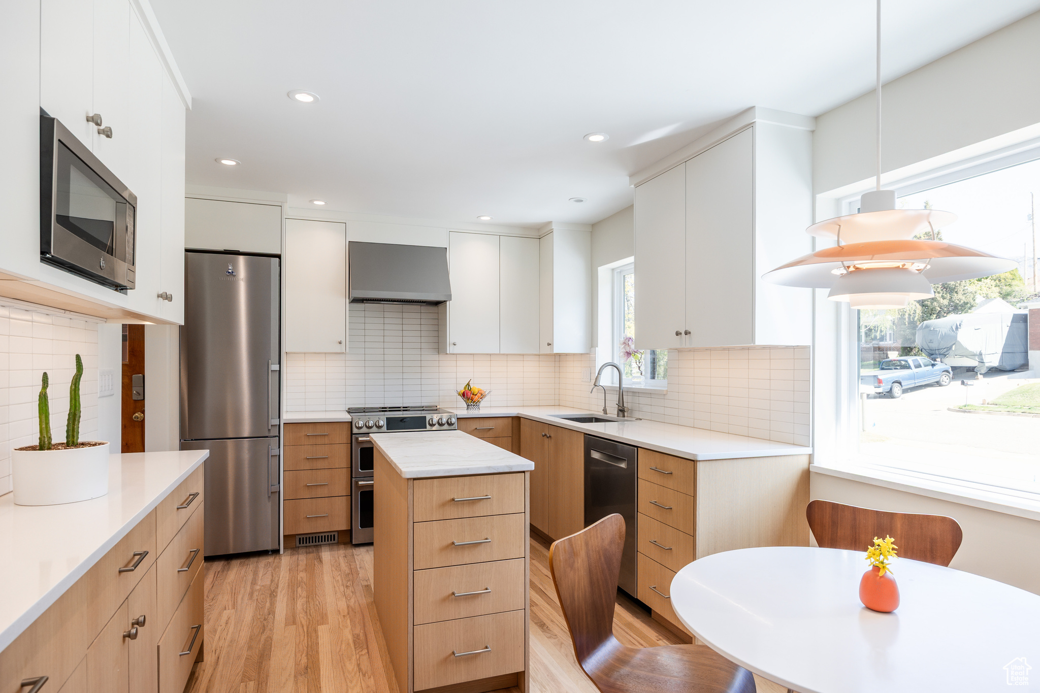 3037 Circle Way, Ogden, Utah image 2