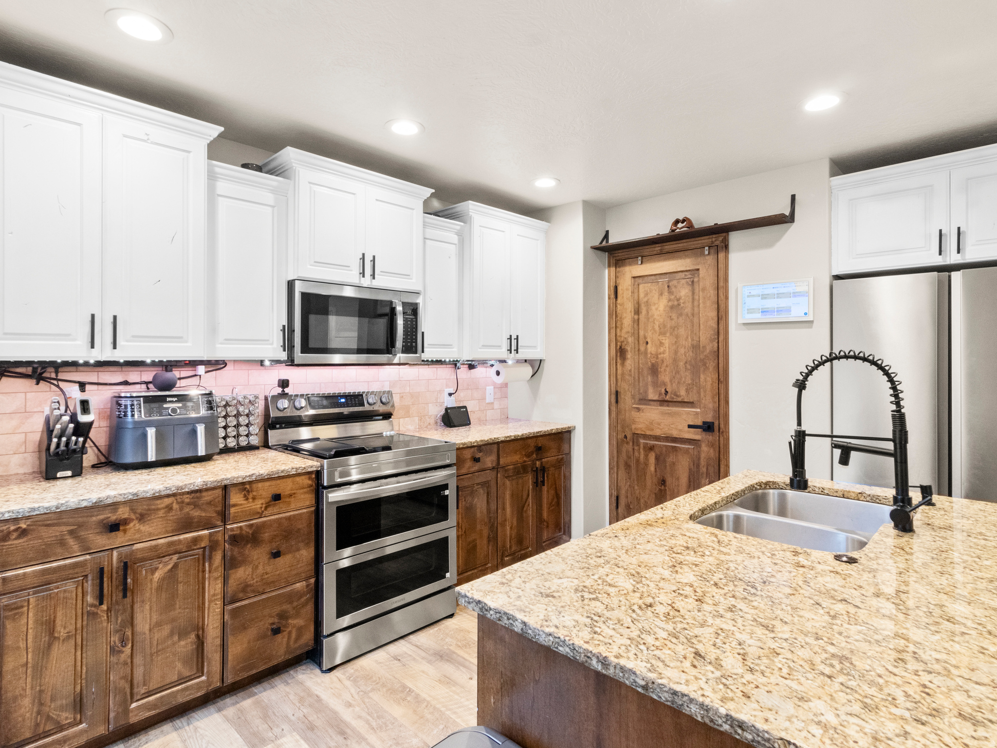 SPRING CREEK RANCH - Residential