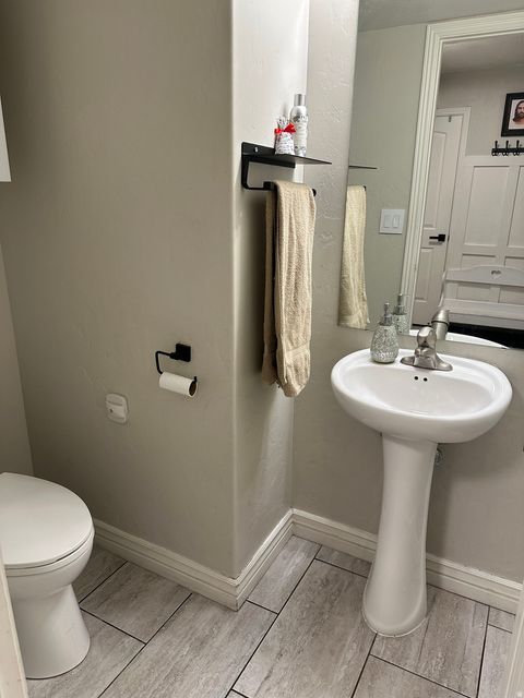 Tiny photo for 811 E SANDHILL CT #201, Lehi, UT 84043 (MLS # 2120881)