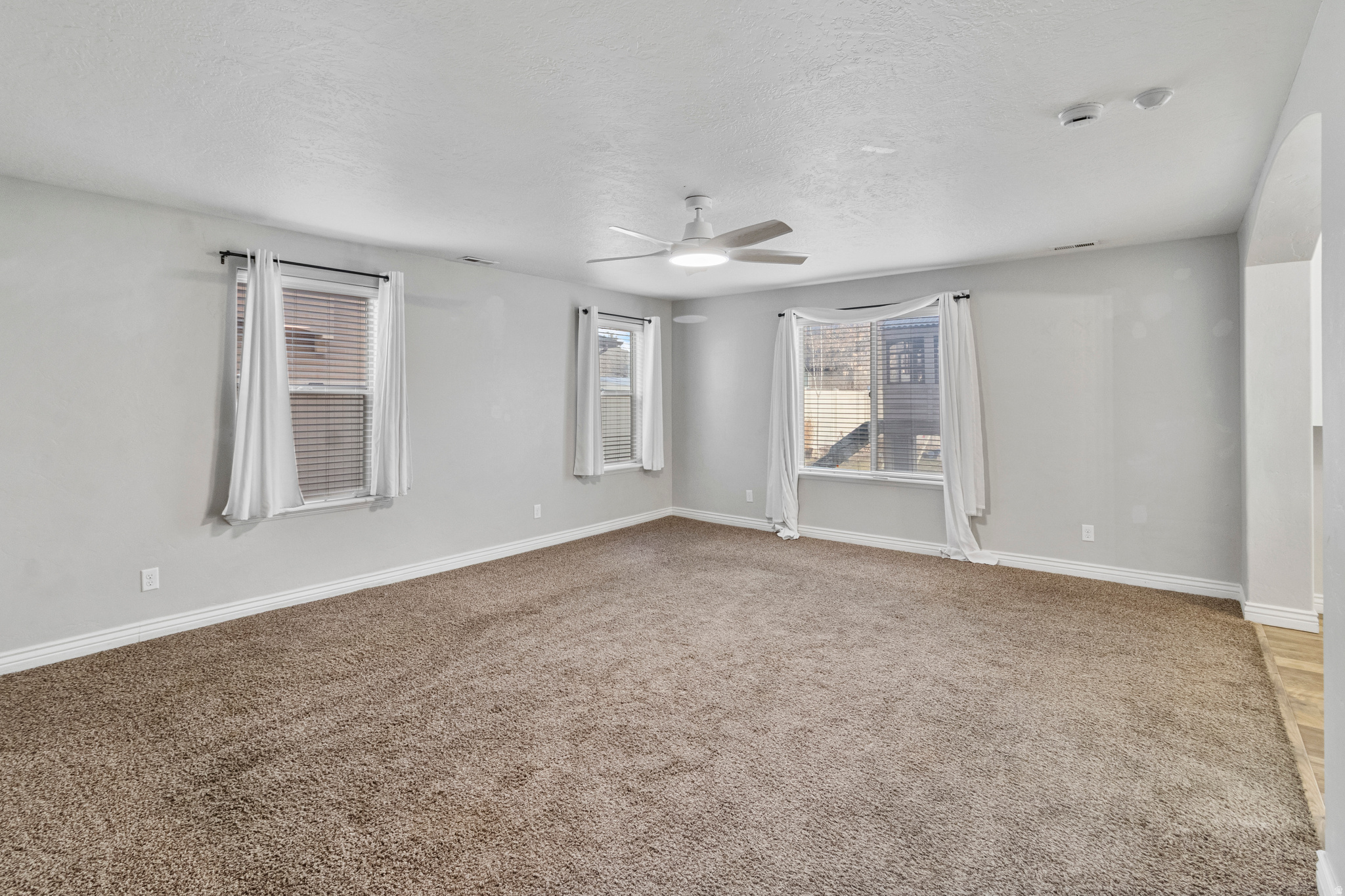 SPRING CREEK RANCH - Residential