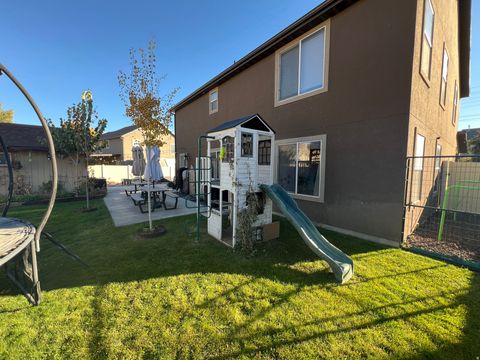 Tiny photo for 811 E SANDHILL CT #201, Lehi, UT 84043 (MLS # 2120881)