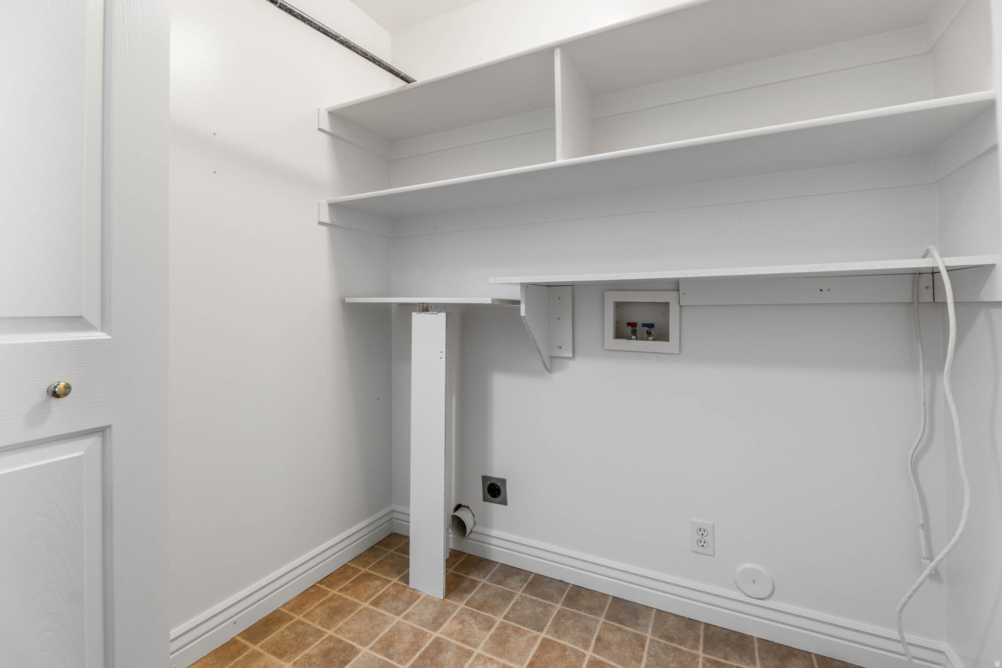 COTTAGES AT COLONIAL SPRINGS - Residential