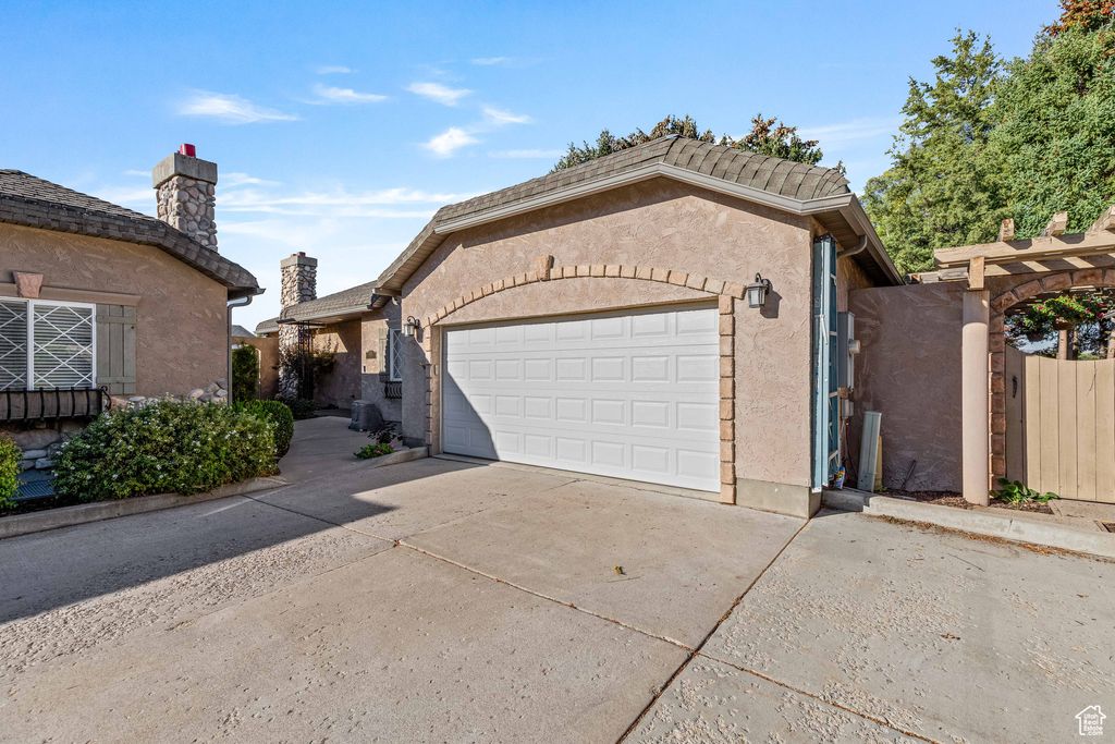 Photo of 476 W COBBLESTONE DR, Providence, UT 84332 (MLS # 2115406)
