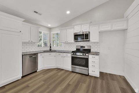 Tiny photo for 384 S CHRISTINE WAY W, Kaysville, UT 84037 (MLS # 2114003)