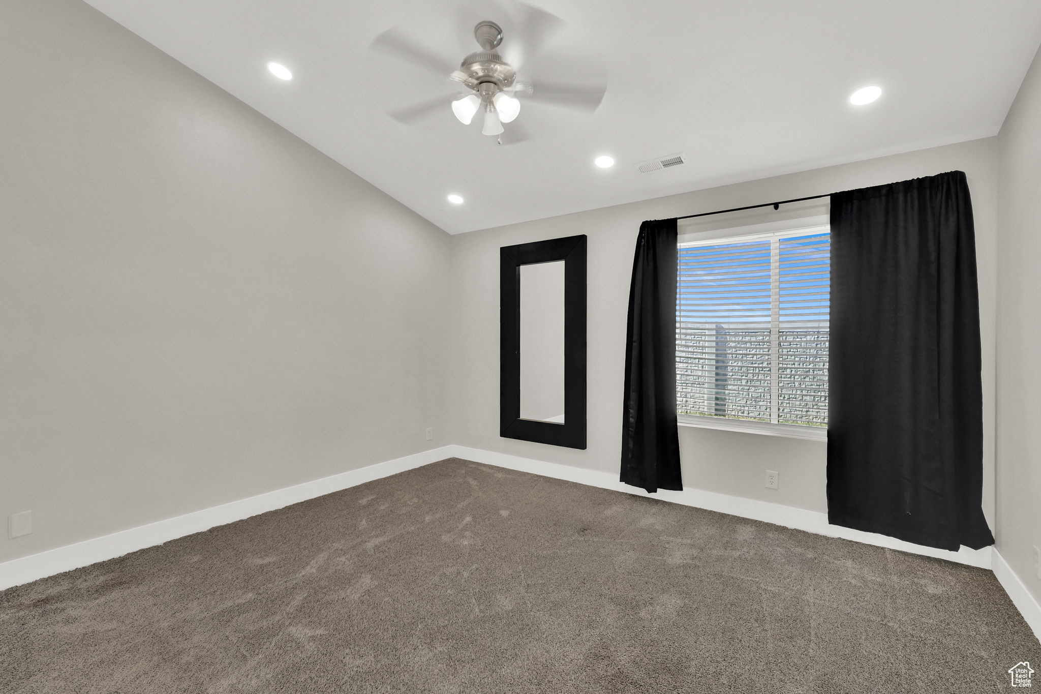 SEASONS - Residential