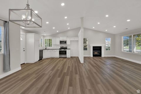 Tiny photo for 384 S CHRISTINE WAY W, Kaysville, UT 84037 (MLS # 2114003)