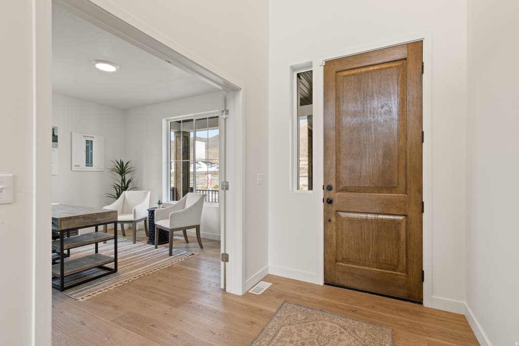 Photo of 161 N MIA CV E #15, Saratoga Springs, UT 84045 (MLS # 2163241)