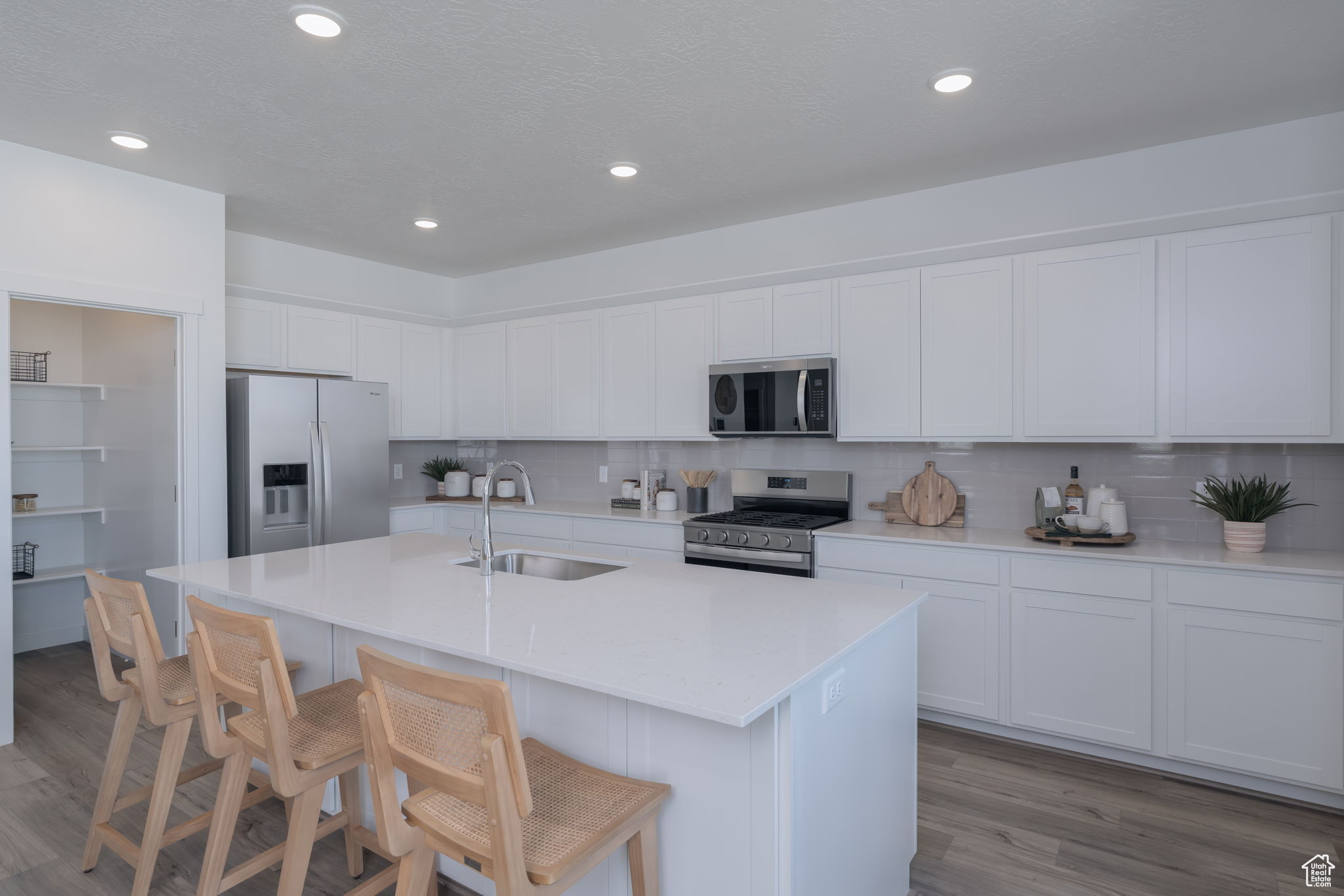 ESTATES AT PINNACLES AT EAGLE MOUNTAIN - Residential